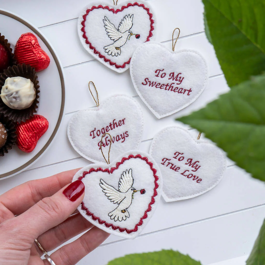 Personalised Embroidered Valentine's Gift Tag - Image 3