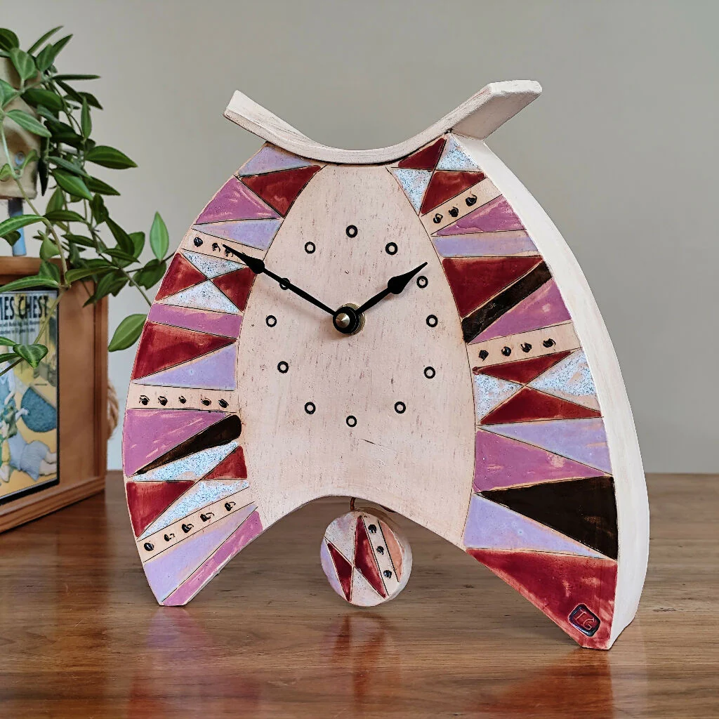 Pottery Mantel Clock Triangle Pattern In Shades Of Pink - Image 2