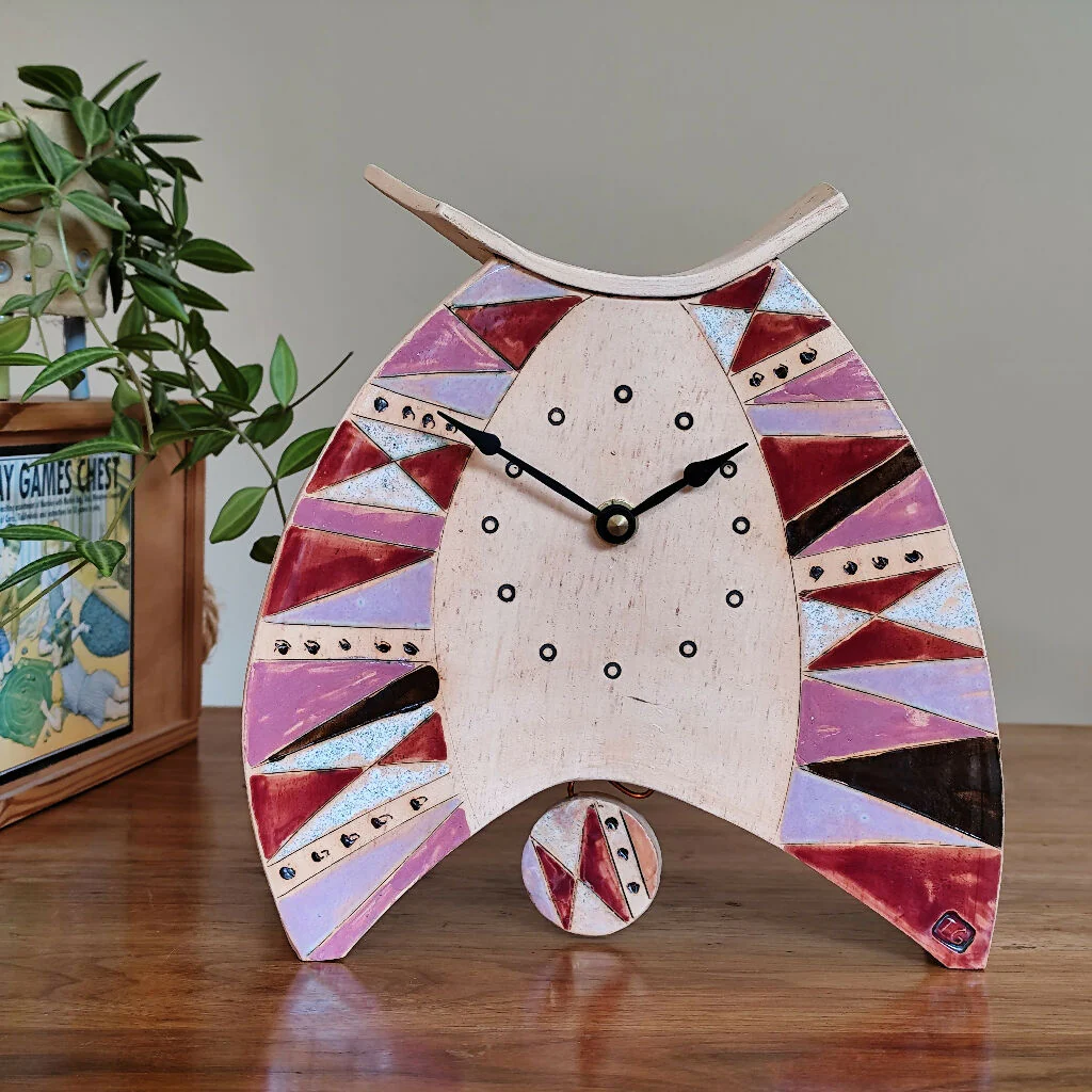 Pottery Mantel Clock Triangle Pattern In Shades Of Pink - Image 3
