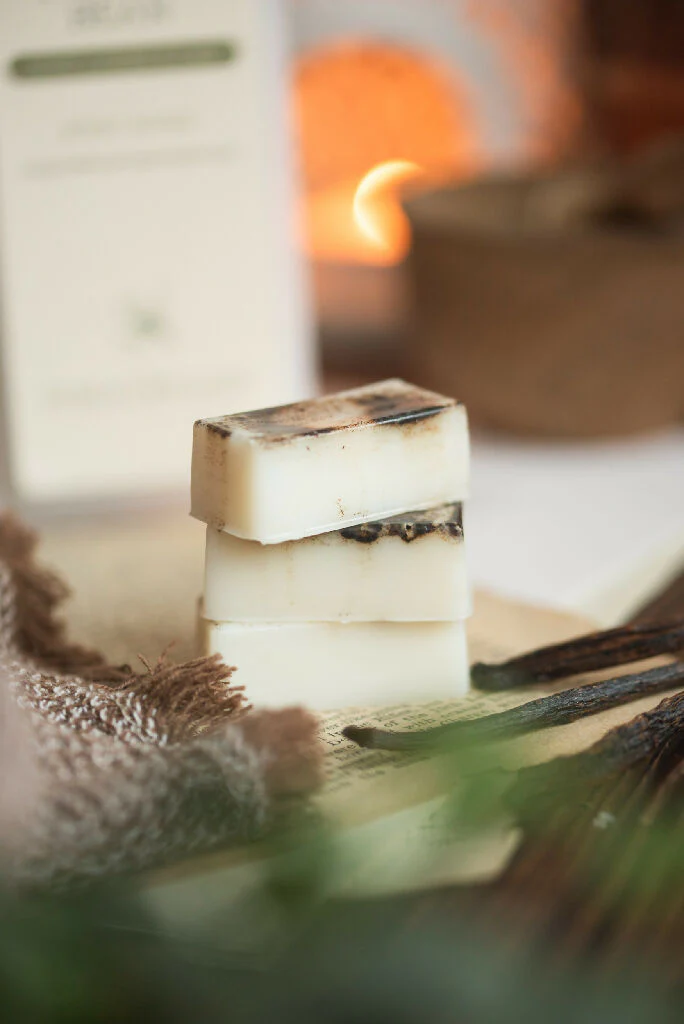 Praline and Vanilla Bean Botanical Wax Melt - Image 4