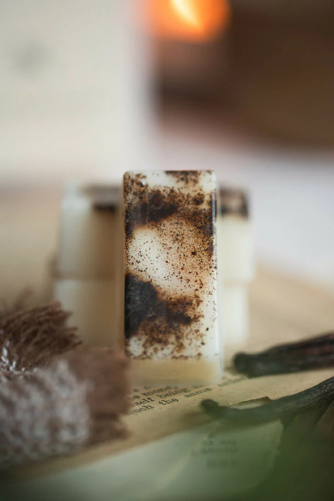 Praline and Vanilla Bean Botanical Wax Melt - Image 5