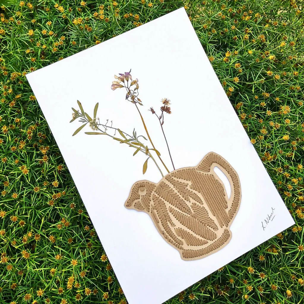 Pressed Flower Bird Vase - Image 2