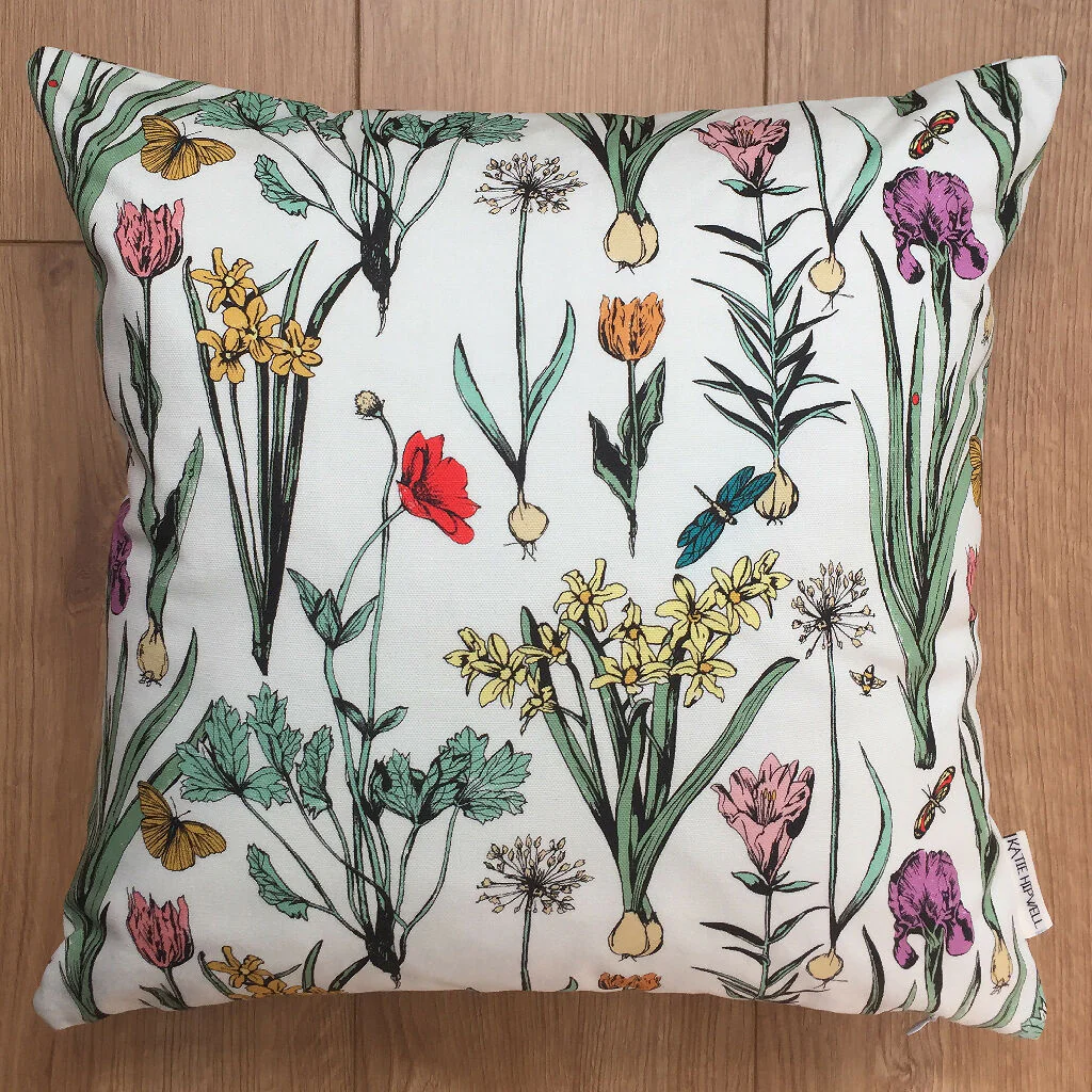 Pressed Flowers Spring Scatter Cushion - Image 4