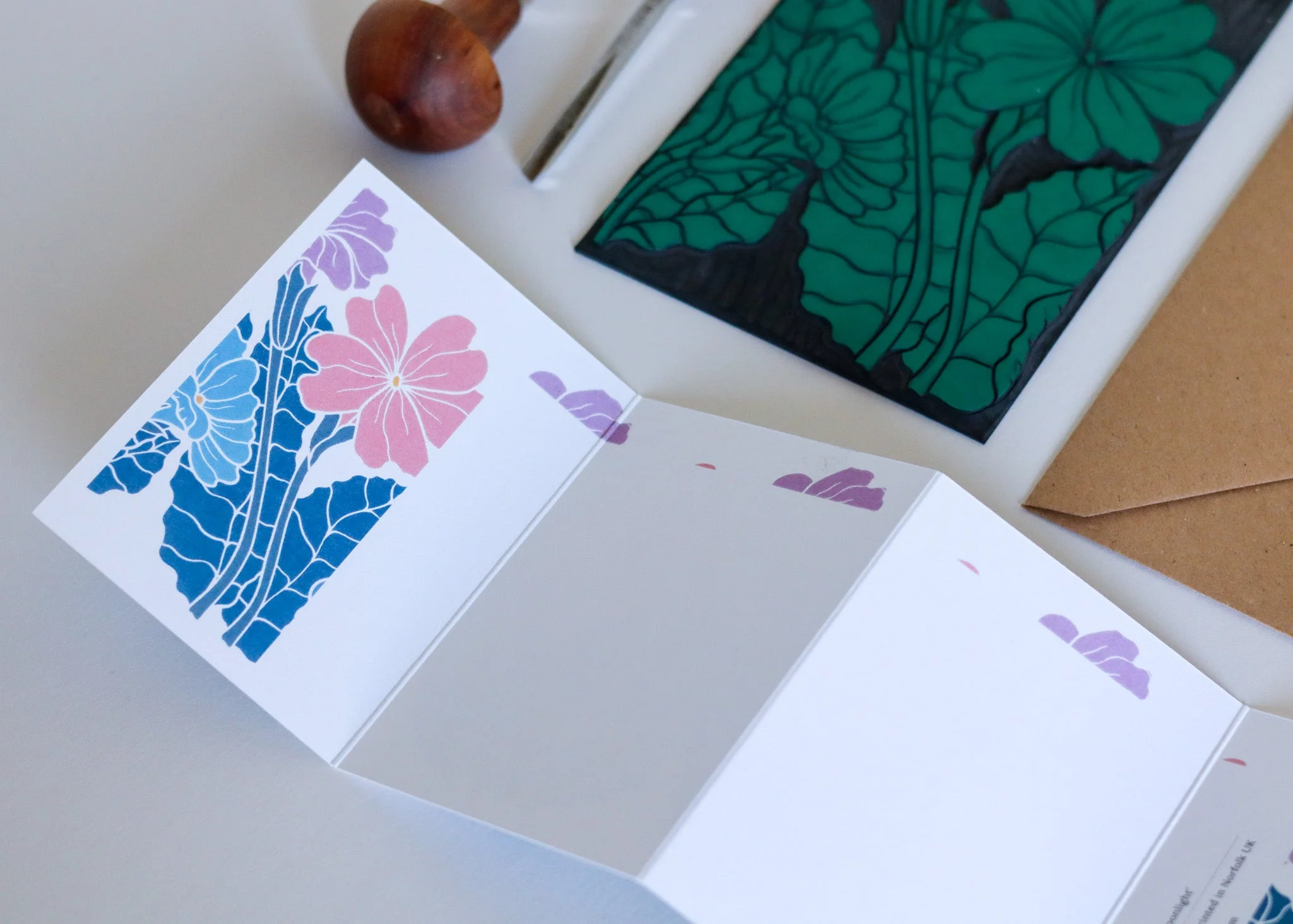 Primroses in Moonlight Garland Card | Single Card & Envelope - Image 9