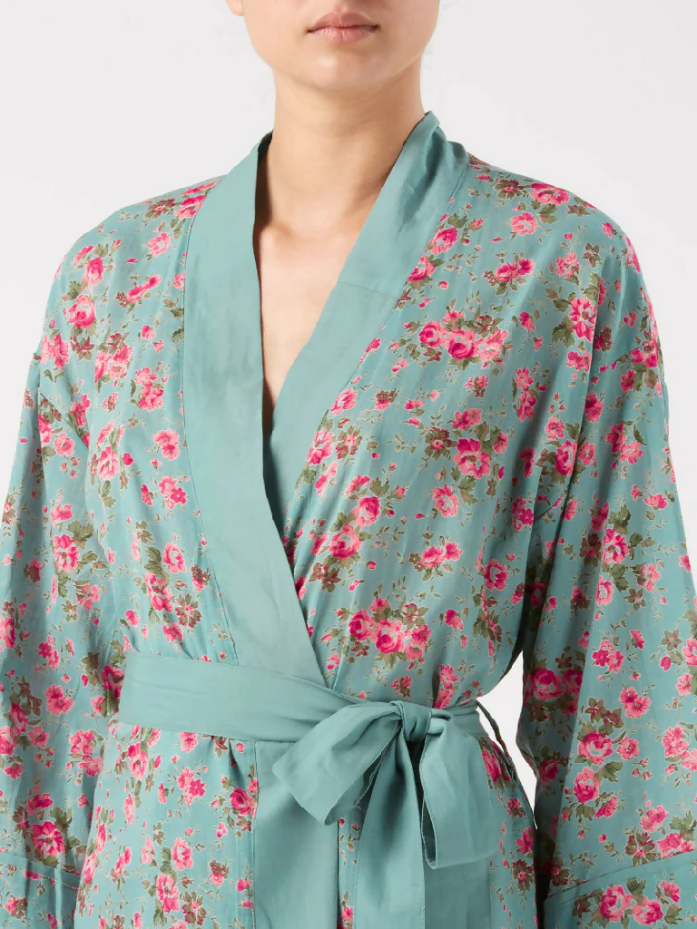 Rambling Rose Dressing Gown - Image 4