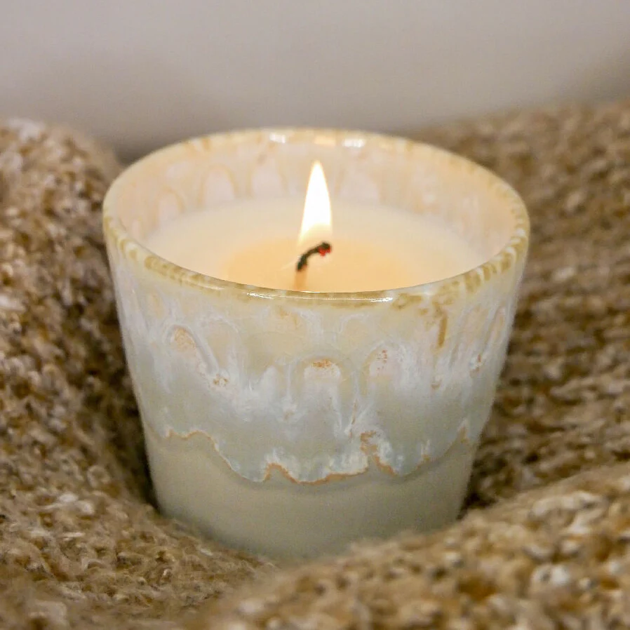 Refillable Coffee Cup Candle in SNØ - Image 2