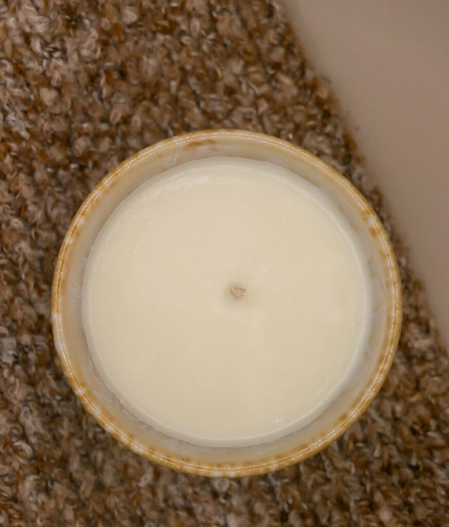 Refillable Coffee Cup Candle in SNØ - Image 6