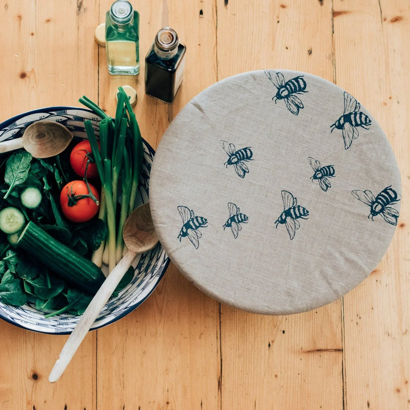 Reusable Bee Bowl Cover - Large Size - Image 4
