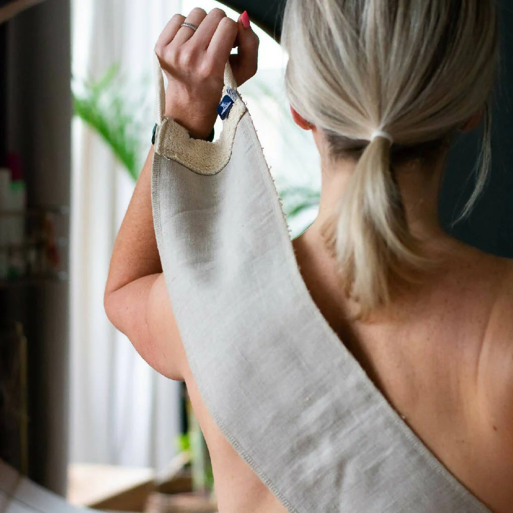 Reusable Linen & Cotton Back Scrubber - Image 2