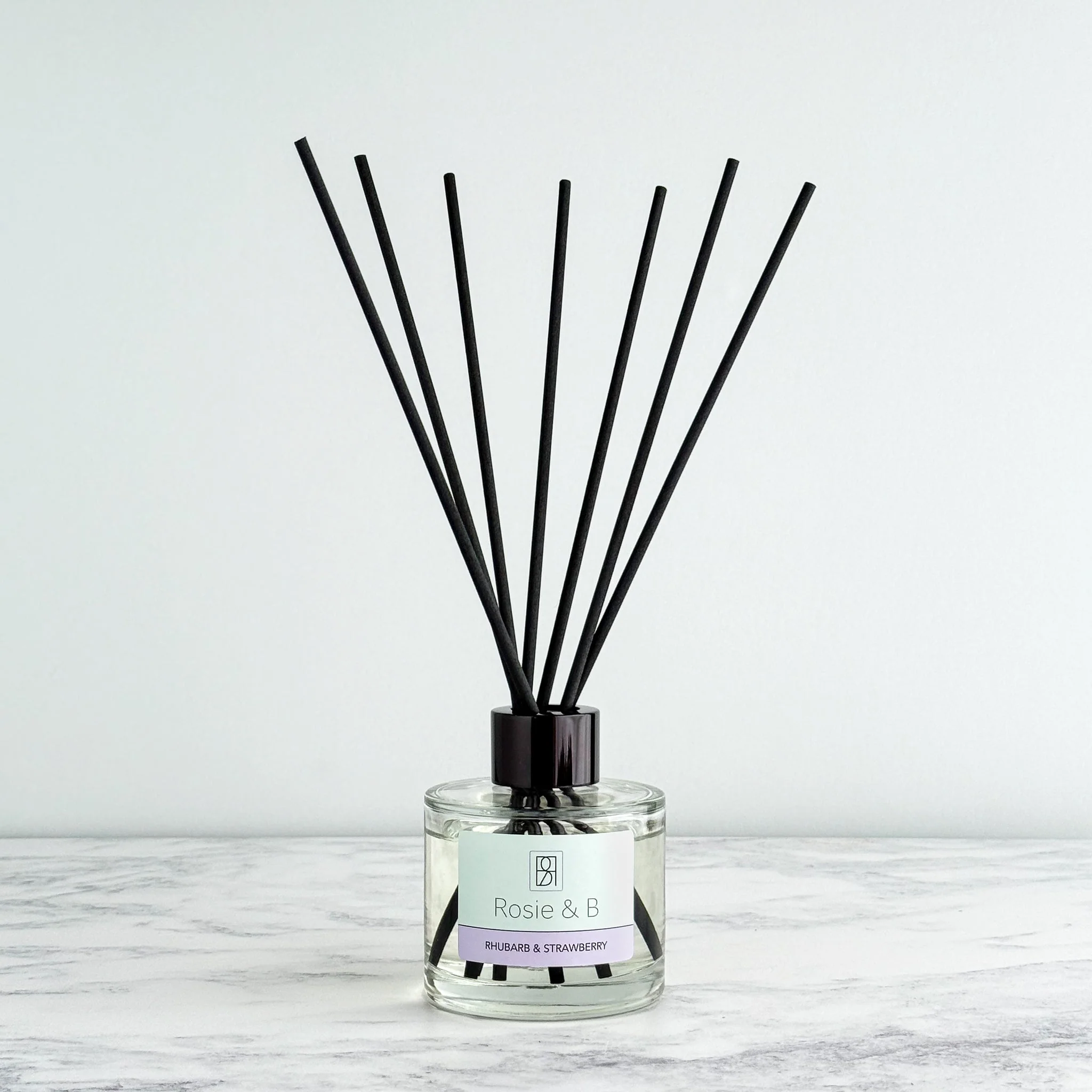 Rhubarb & Strawberry Reed Diffuser - Image 5
