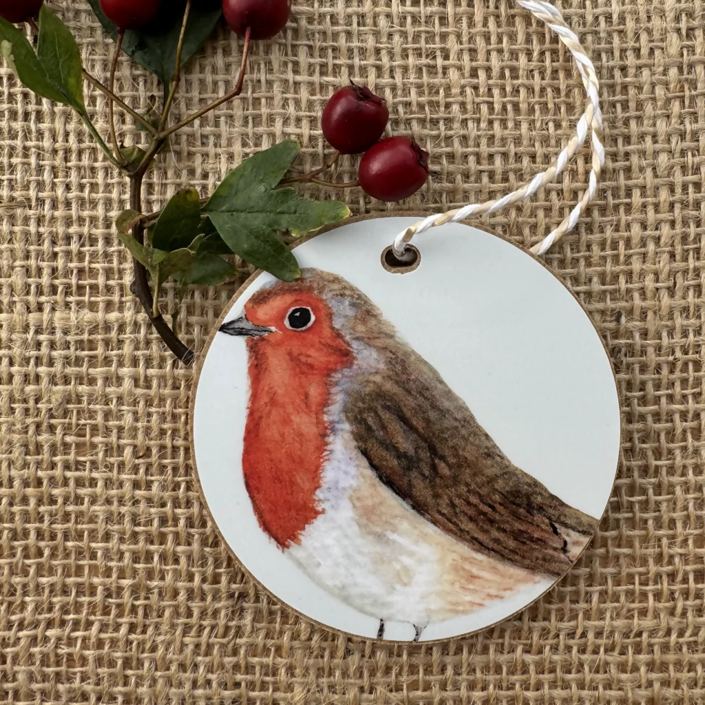 Robin Wooden Hanging Christmas Decoration - Image 2