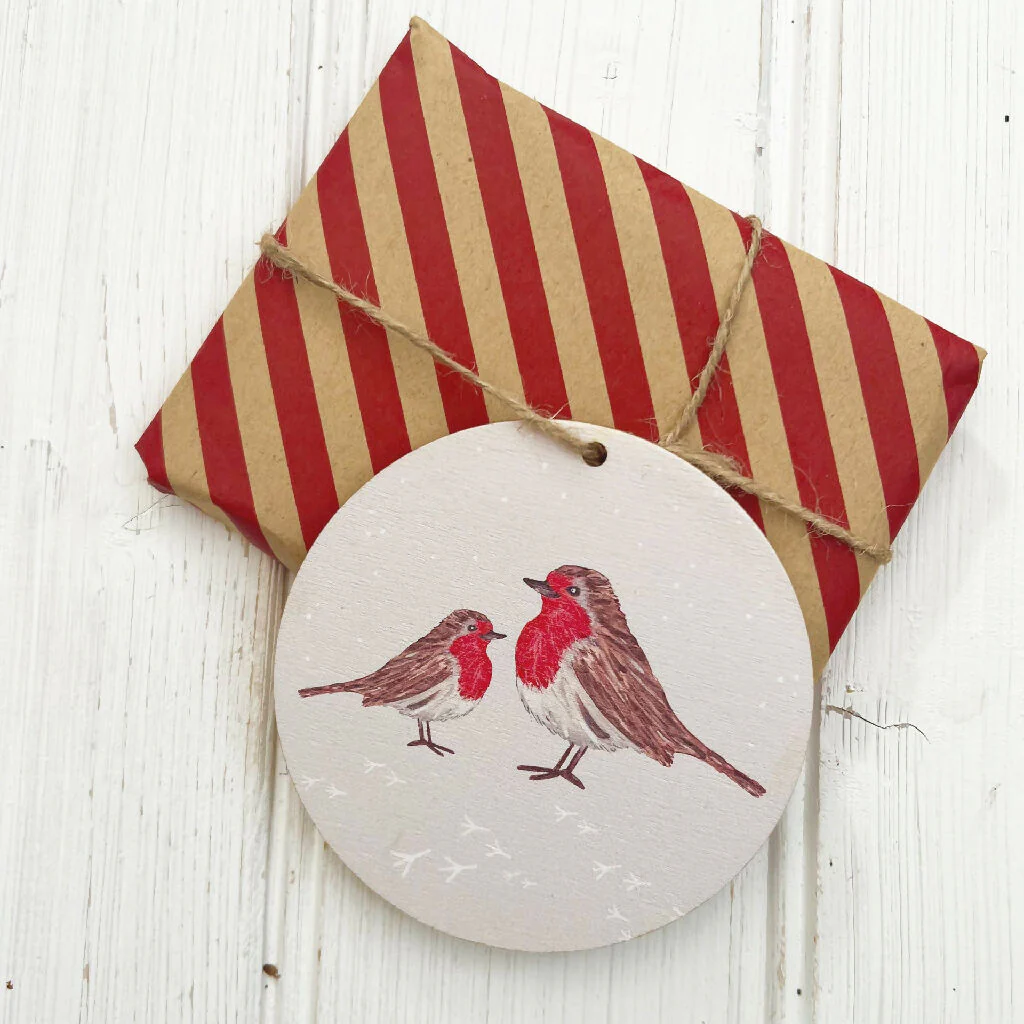 Robins Wooden Christmas Tree Decoration - Image 3