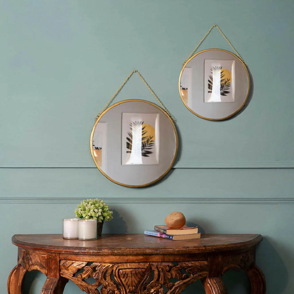 Round Gold Wall Mirrors With Chain - Image 5
