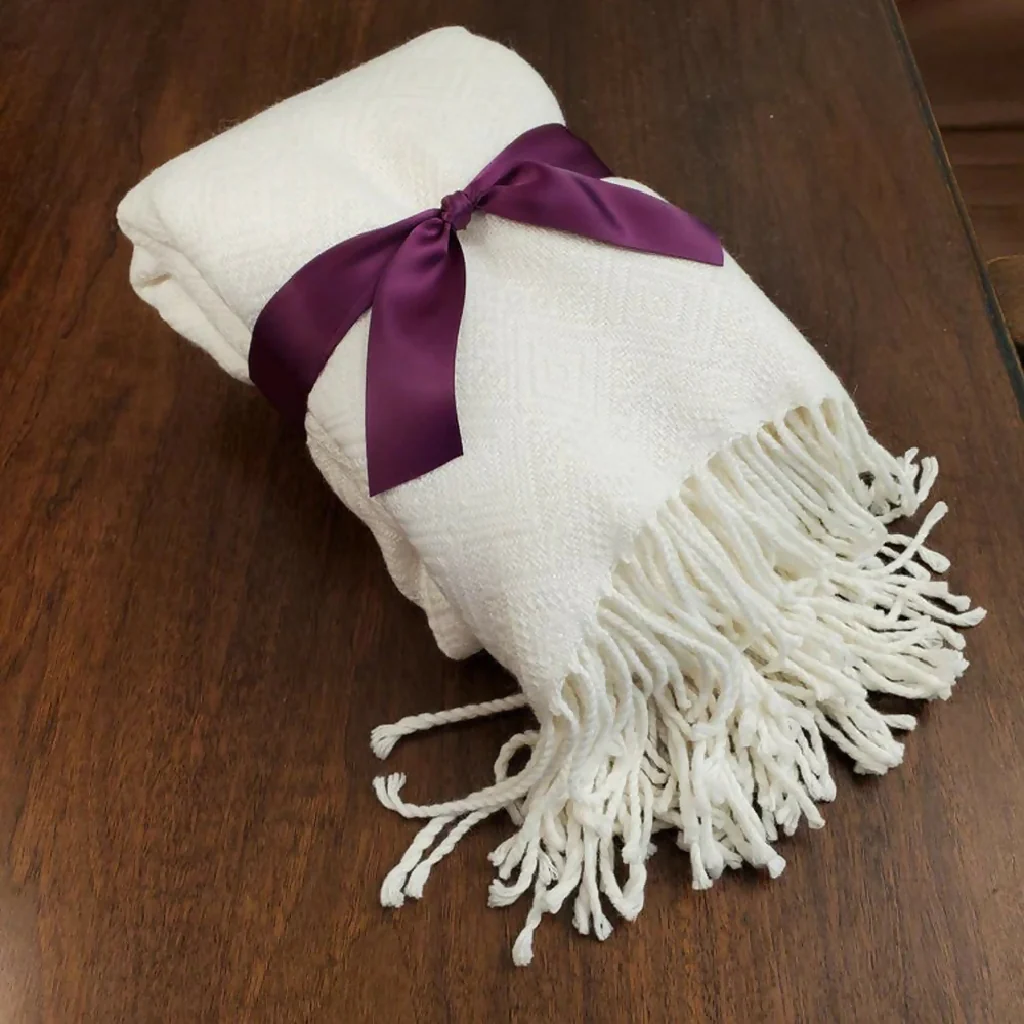 Royal Bone Alpaca Throw Blanket - Luxurious Softness and Warmth - Image 2