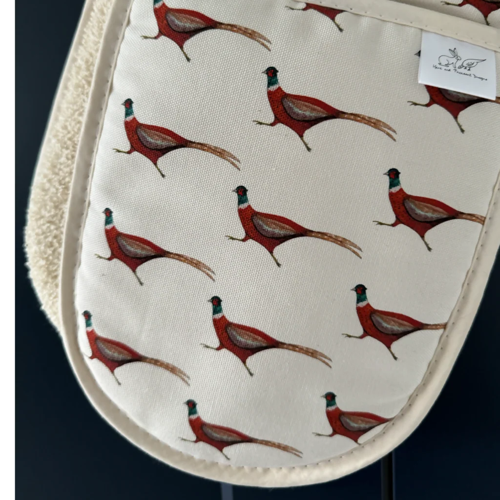 Running Pheasant Oven Gloves - Image 3