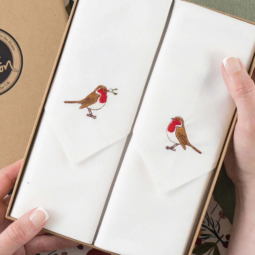 Set of Two Mr & Mrs Robin Napkins - Image 7