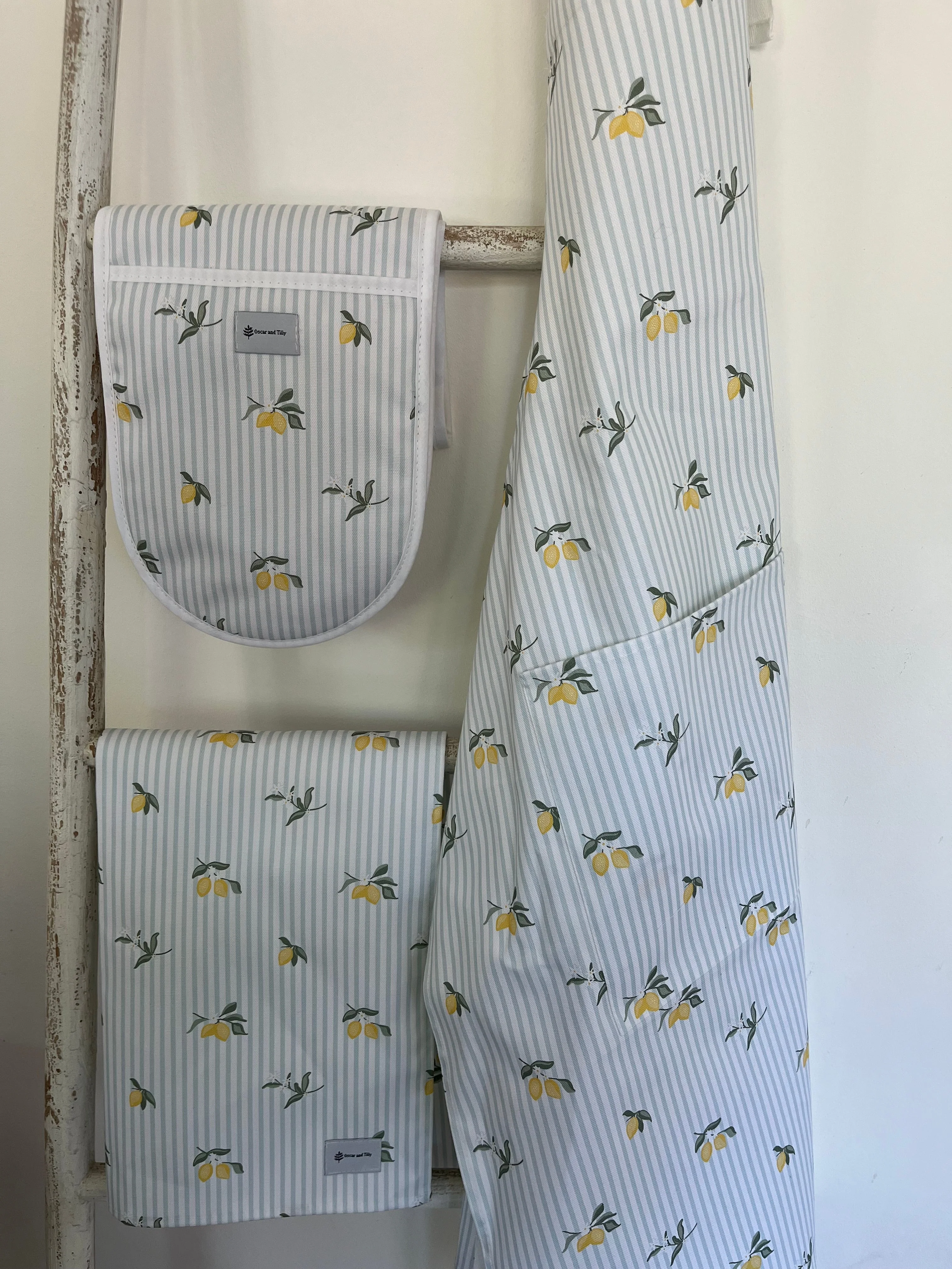Sicilian Lemons Tea Towel - Image 4
