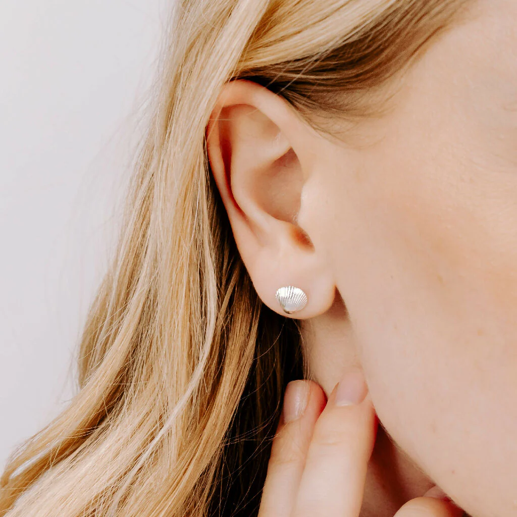 Silver Clam Shell Stud Earrings - Image 2