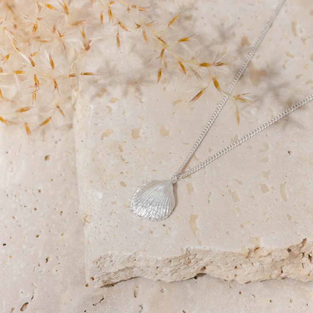 Silver Cockle Shell Pendant Necklace - Image 9