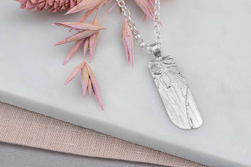 Silver Daisy Necklace - Image 2