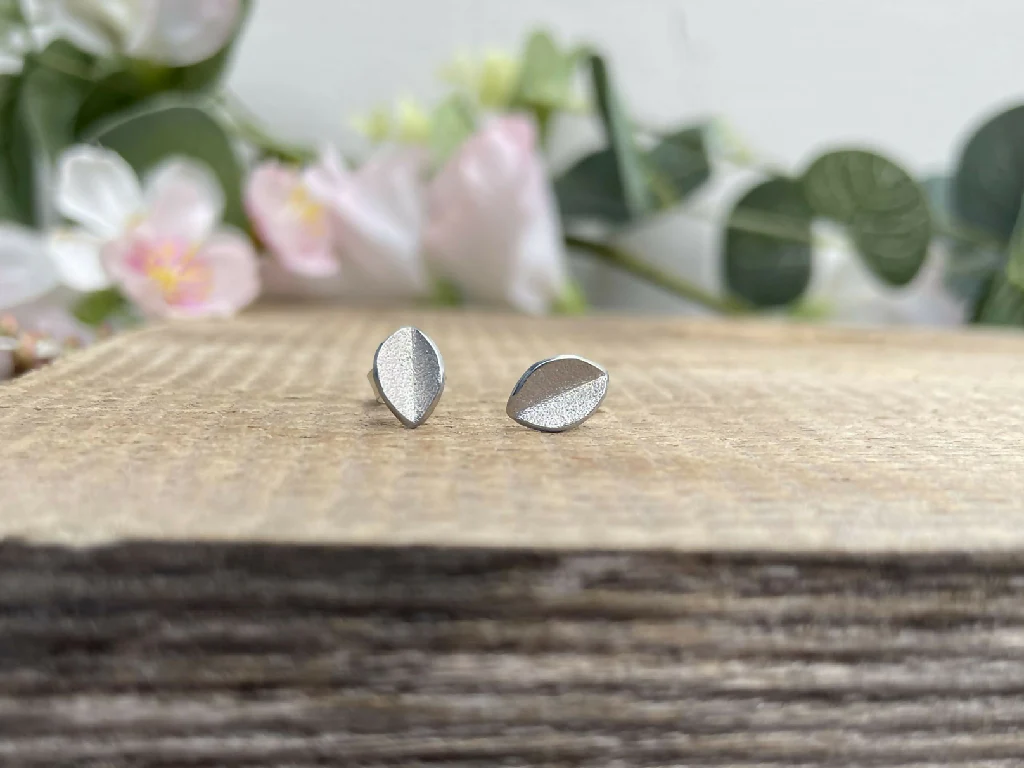 Silver Frosted Leaf Stud Earrings - Image 3