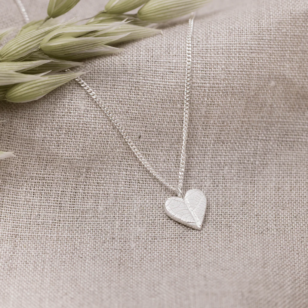 Silver Heart Leaf Texture Pendant - Image 3