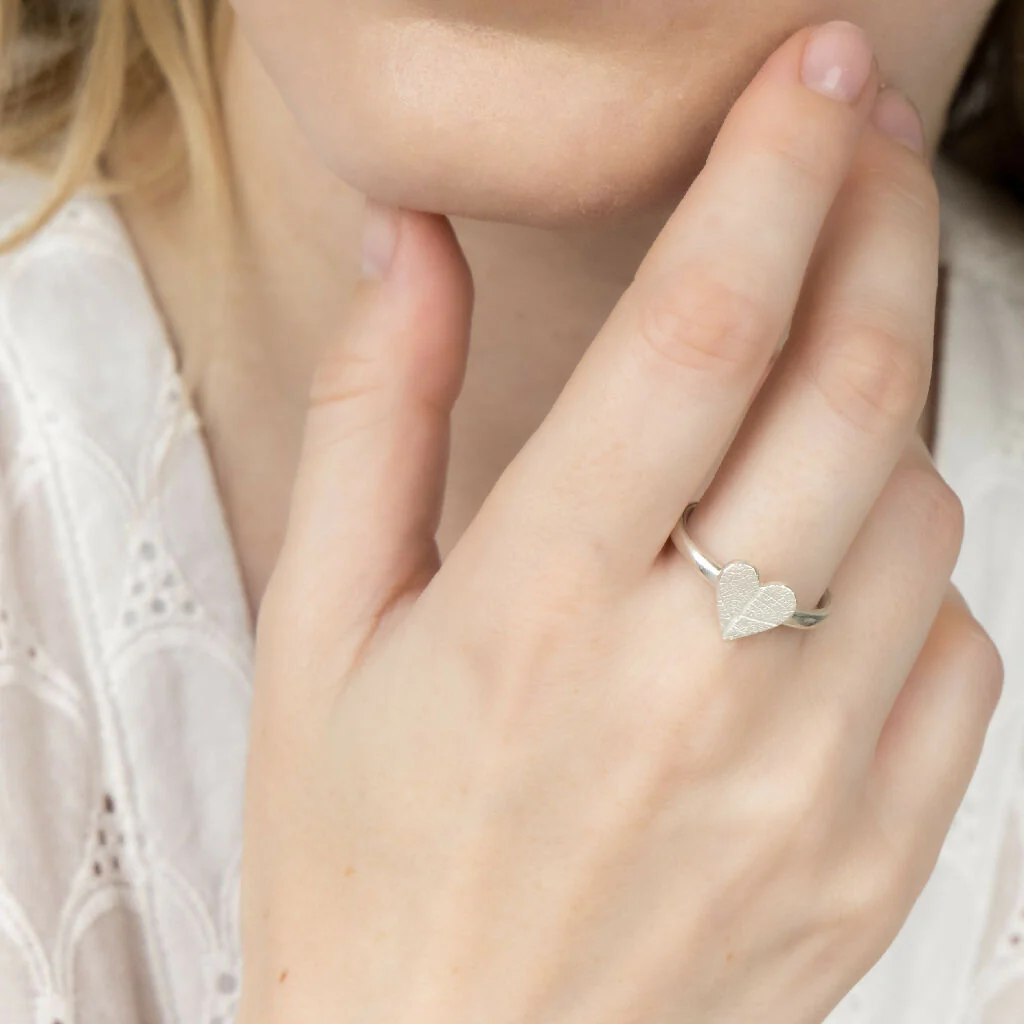Silver Leaf Print Heart Ring - Image 2