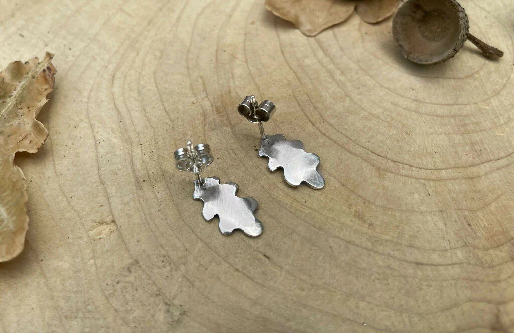 Silver Oak Leaf Stud Earrings - Image 9