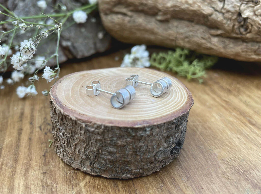 Silver Petal Twist Stud Earrings - Image 5