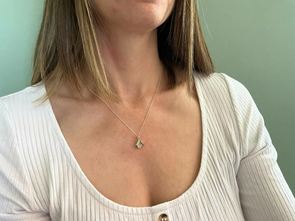 Silver Petals Necklace - Image 2