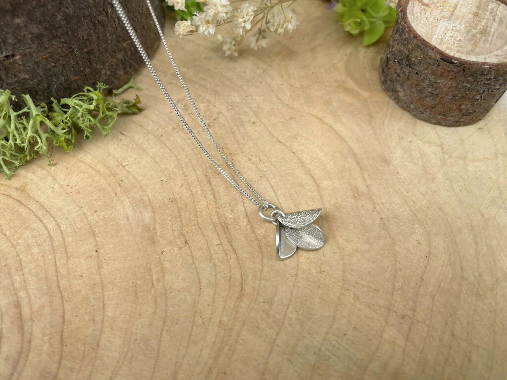 Silver Petals Necklace - Image 5