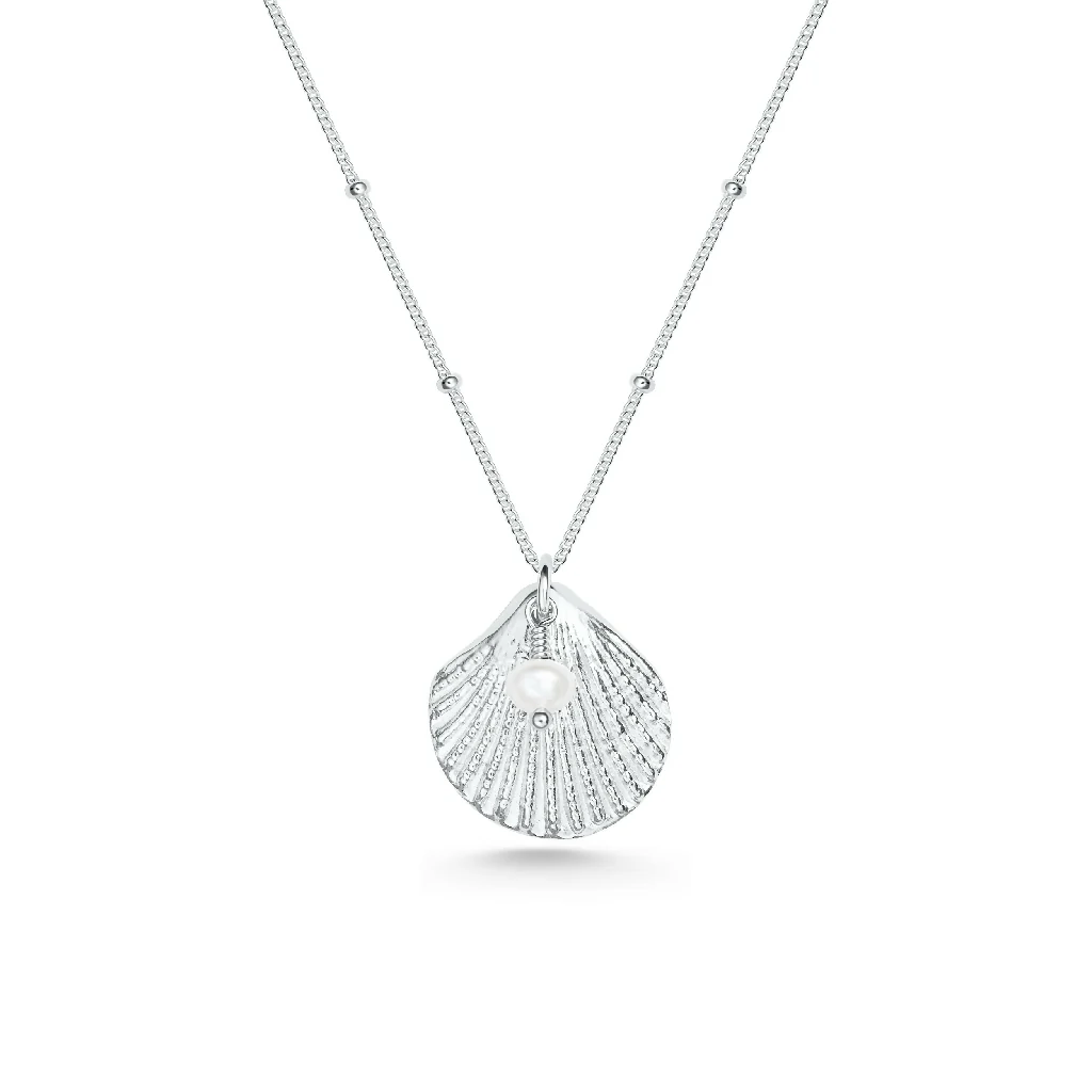 Silver Scallop Shell & Pearl Pendant - Image 5