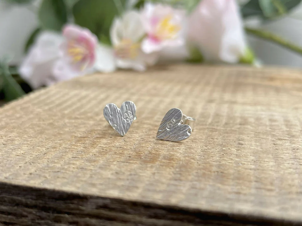 Silver Tree Bark Heart Stud Earrings - Image 3