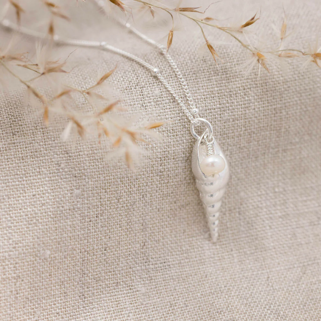 Silver Unicorn Shell & Pearl Pendant Necklace - Image 3