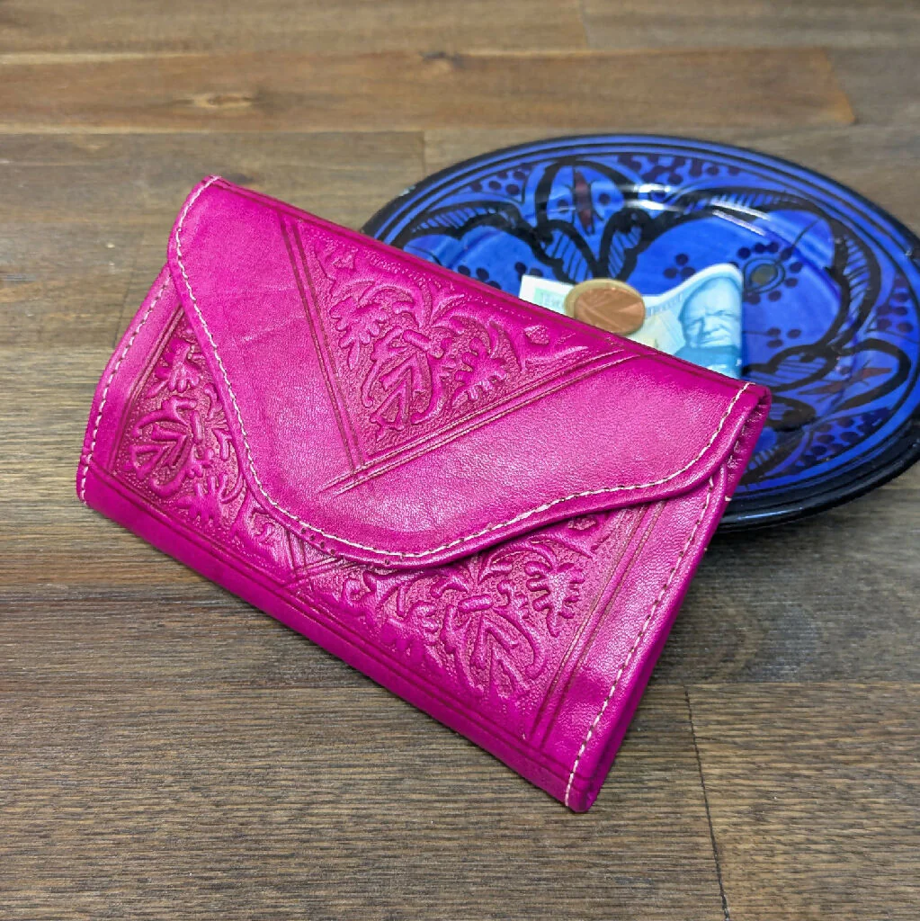 Small Leather Tri-Fold Purse Pink