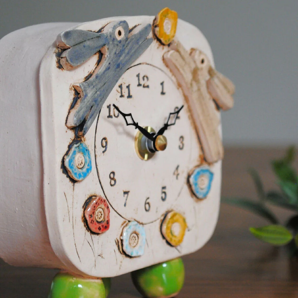 Small Mantel Clock With Brown Rabbit And Grey Hare - Image 4