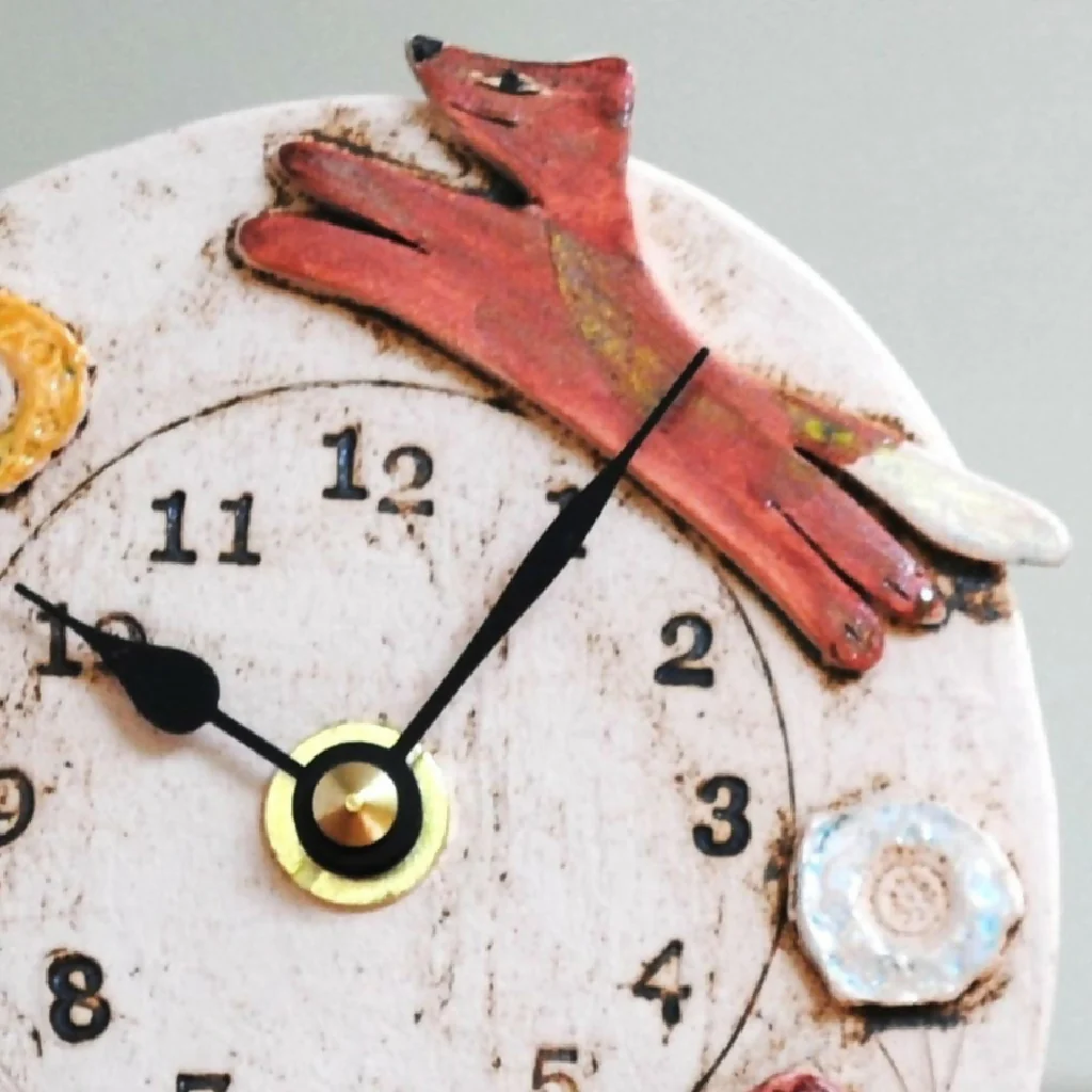 Small Mantel Clock With Fox And Meadow - Image 3