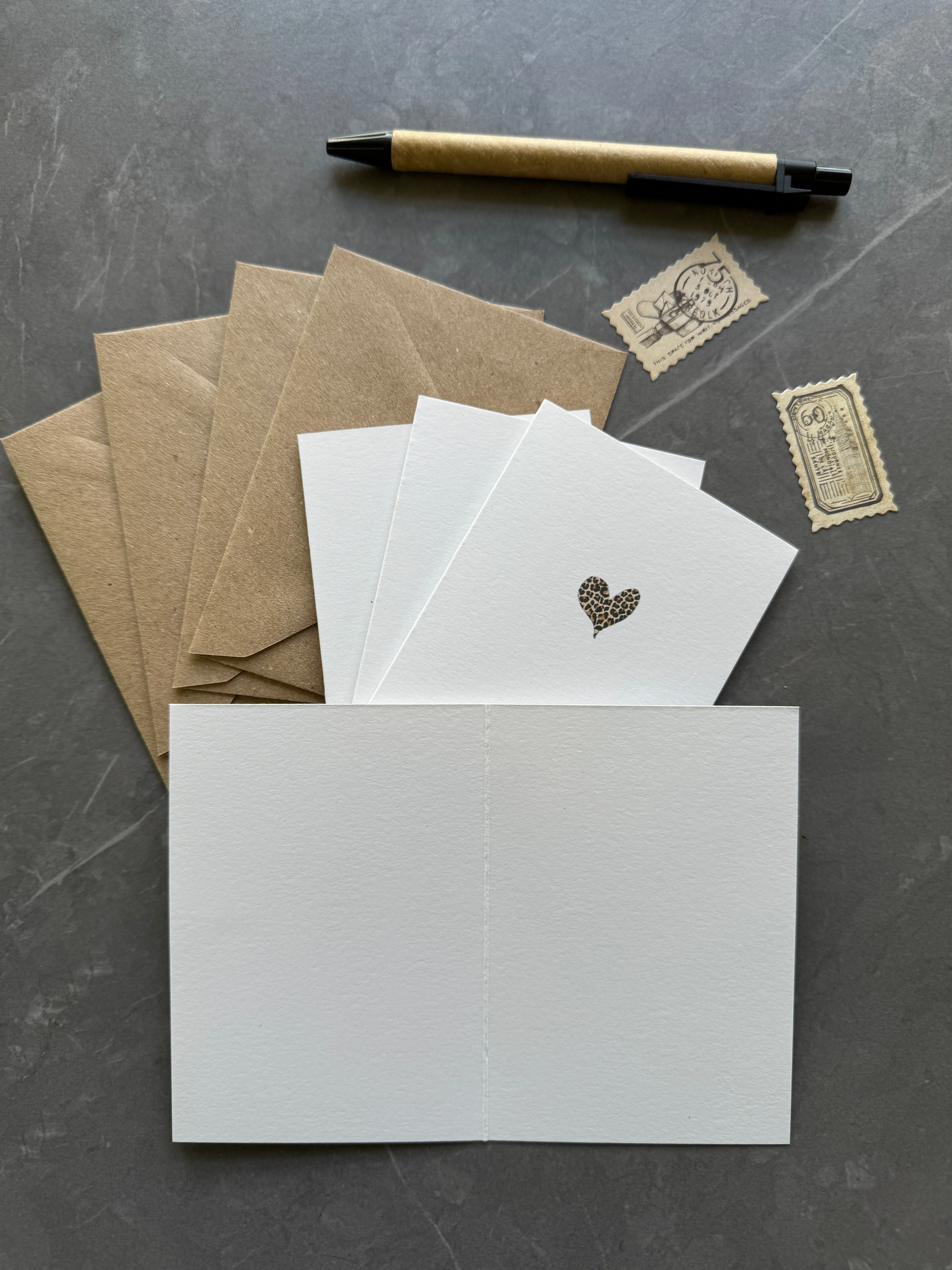 Small note cards with leopard print heart - Image 3