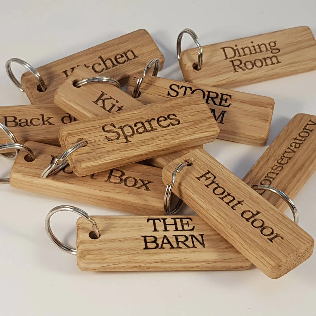 Small Oak Personalised Keyring - Image 3
