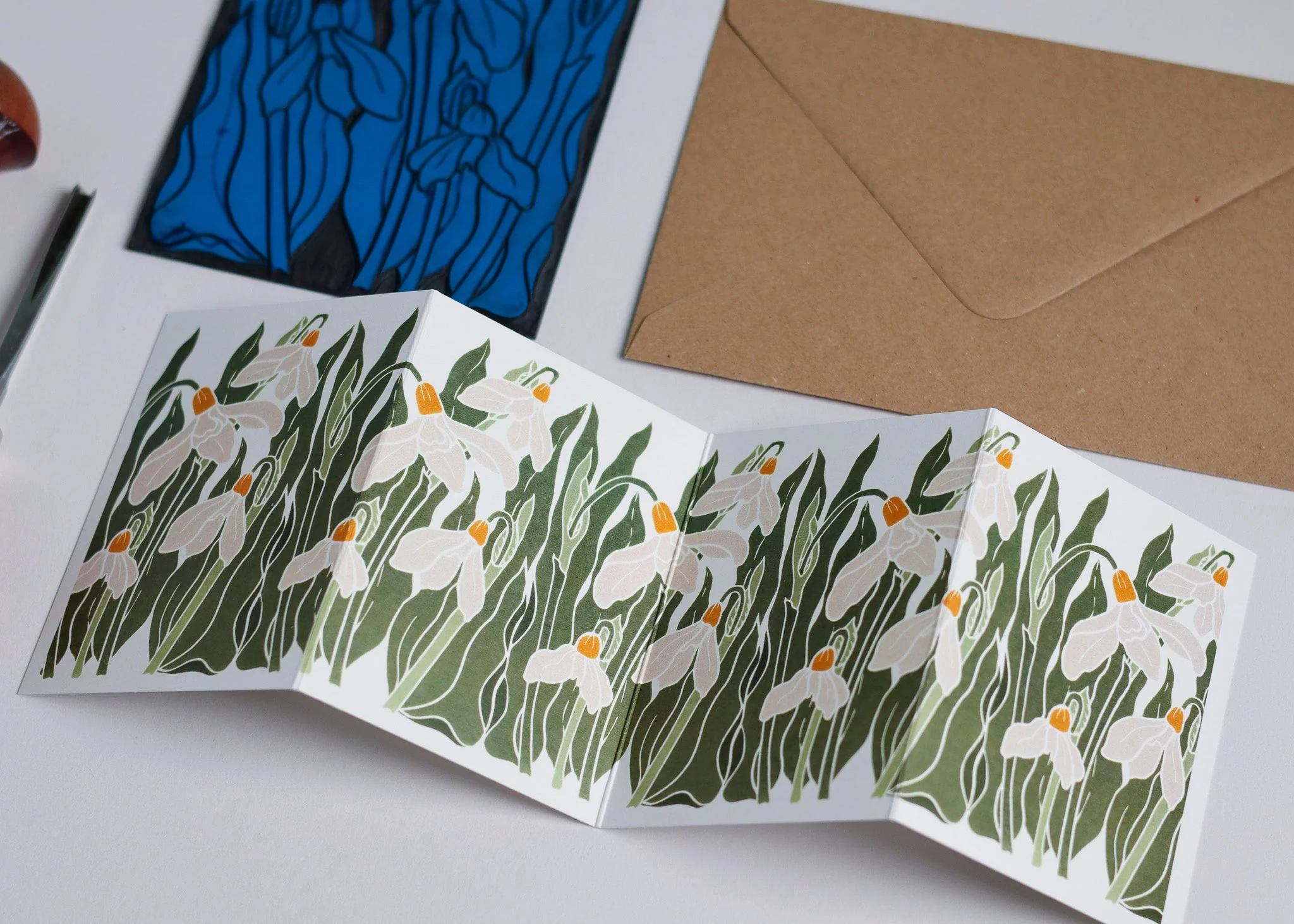 Snowdrops in the Garden Garland Card | Single Card & Envelope - Image 8