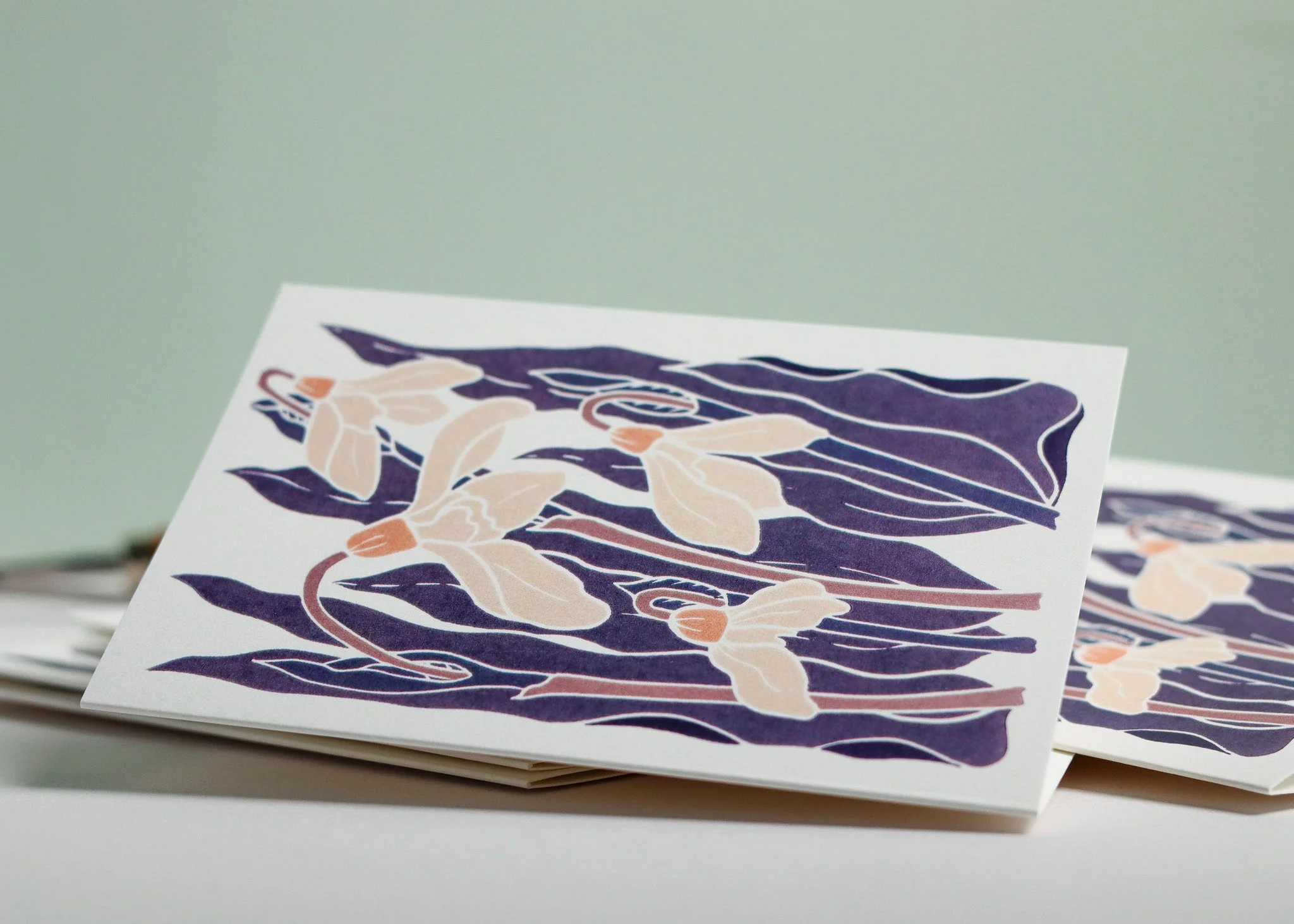 Snowdrops in the Night Garden | Set of 8 Notecards & Envelopes - Image 2