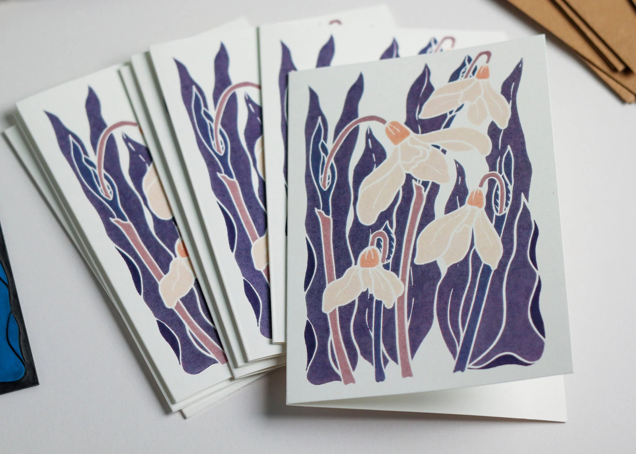 Snowdrops in the Night Garden | Set of 8 Notecards & Envelopes - Image 5