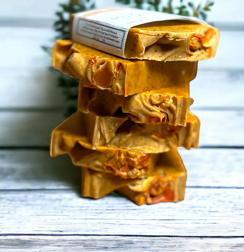 Soap Bar with Annatto Seeds and Sandalwood and Myrrh Parfum Small and Large Size - Image 4