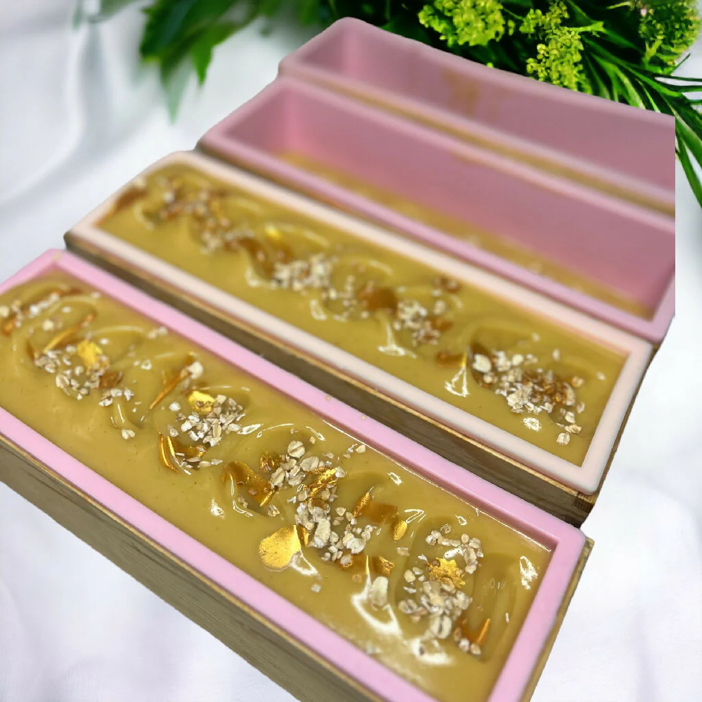 Soap Bar with Banana Puree and Oats Gentle Facial Bar Unfragranced Small and Large Size - Image 8