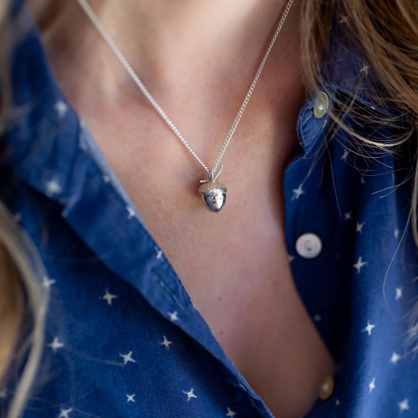 Solid Silver Acorn Pendant - Image 2