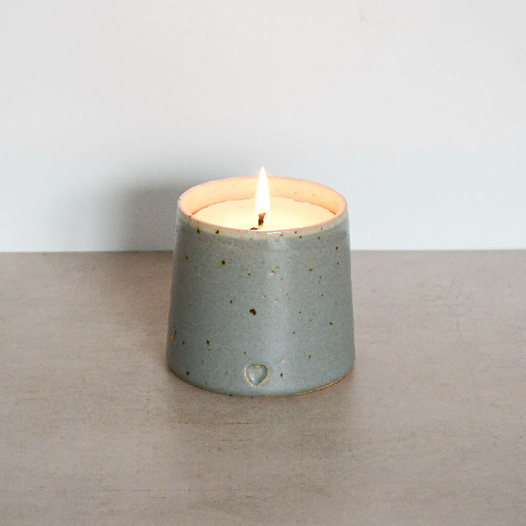 Speckled Clay Candle Pot with Refill - Satin Grey - Image 8