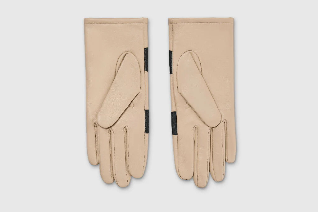 Mabel Sheppard Spot Leather Gloves in Cream and Black - Image 5