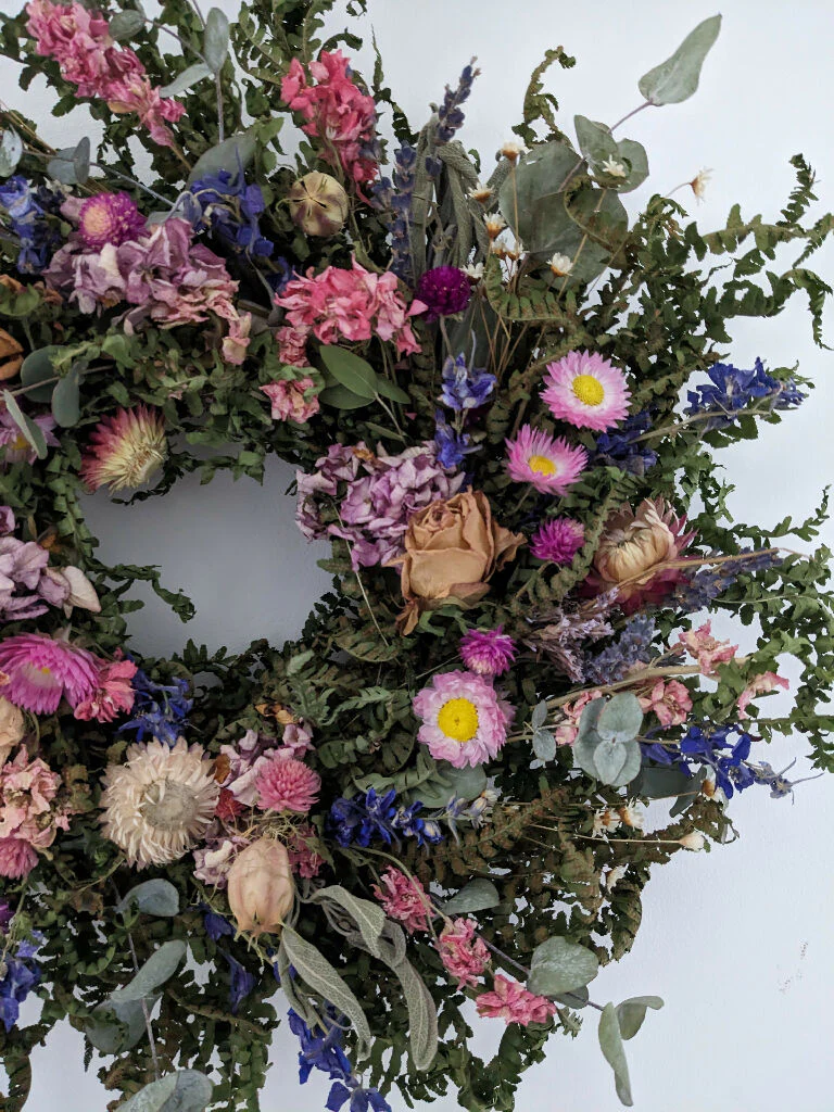 Spring Flower Wreath Decorated With Quals Eggs - Image 7