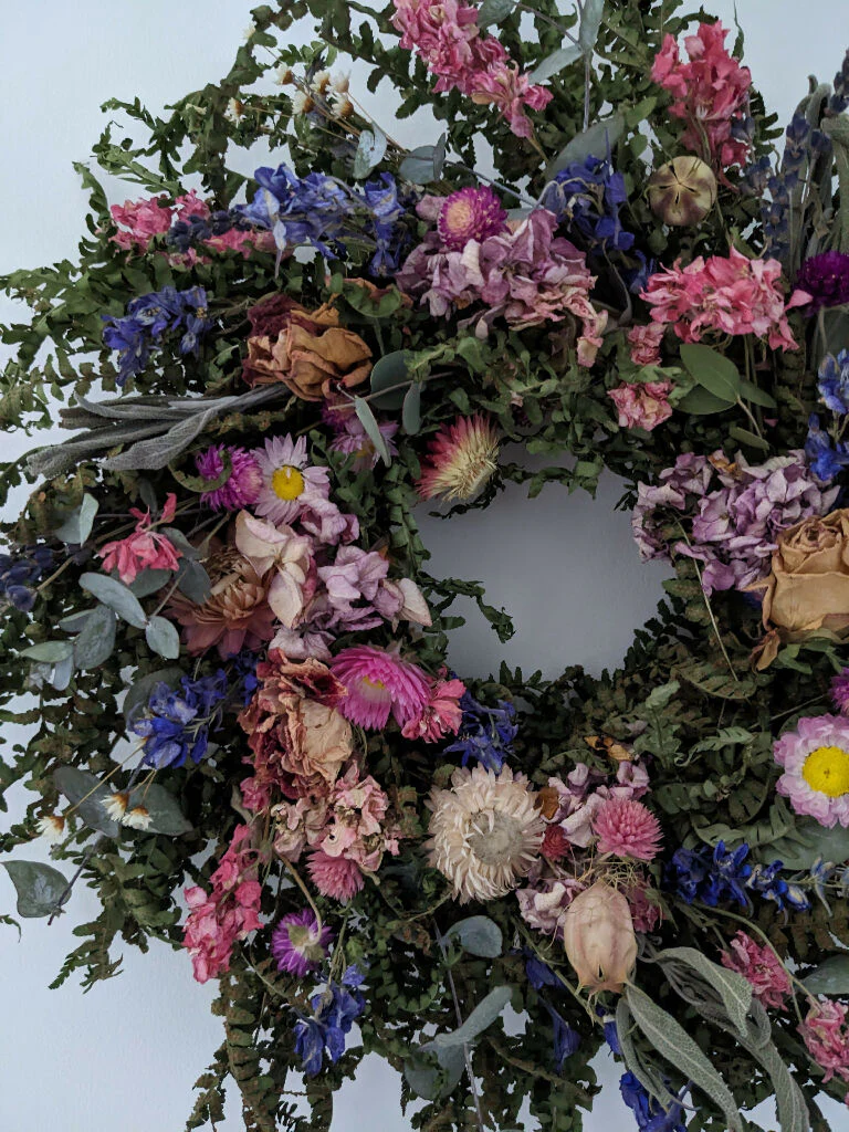 Spring Flower Wreath Decorated With Quals Eggs - Image 8