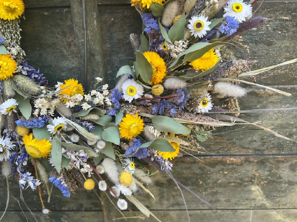 Spring Wreath - Image 3
